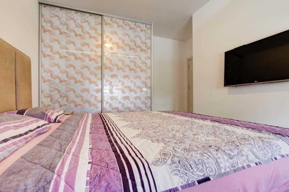 Divino Apartment Tivat Exterior photo